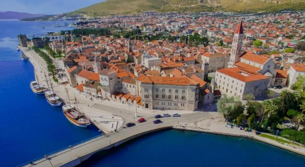Apartments Grdelin Trogir Croatia
